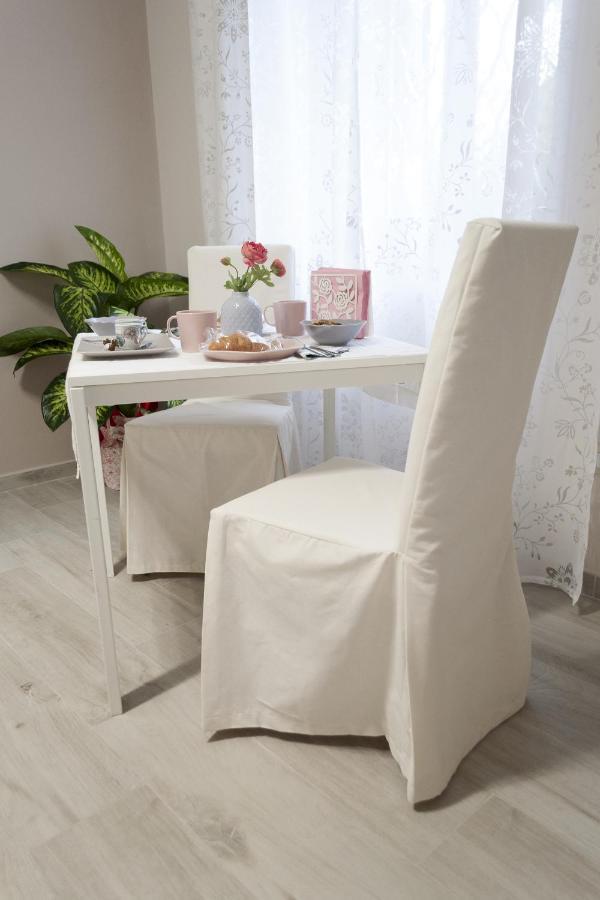 L' Albero Di Giada Bed & Breakfast กาแซร์ตา ภายนอก รูปภาพ